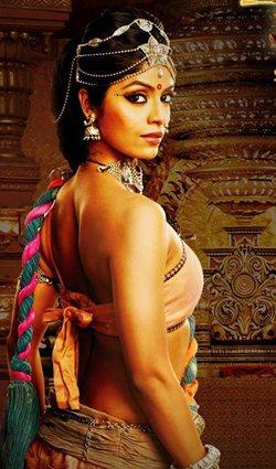 Sayantani Ghosh as Satyavati in Mahabharat