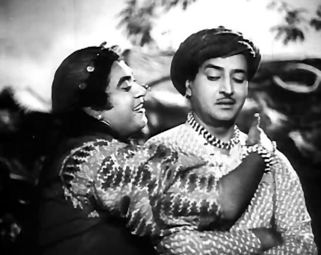 Kishore Kumar and Pran in Half Ticket