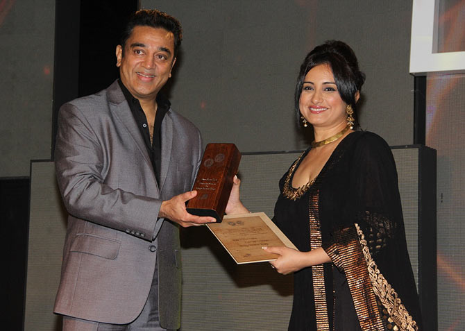 Kamal Haasan and Divya Dutta