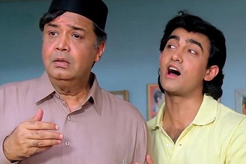 Deven Verma and Aamir Khan in Andaz Apna Apna