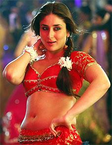 Kareena Kapoor in Dabangg 2