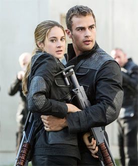 Shaileen Woodley and Theo James in Divergent