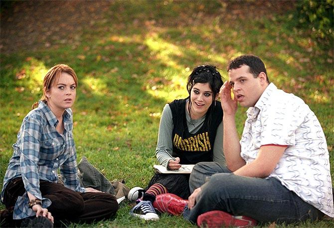 Daniel Franzese with Lindsay Lohan and Lizzy Caplan in Mean Girls