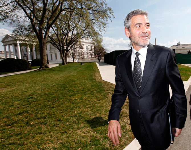 George Clooney in front of the White House in 2012