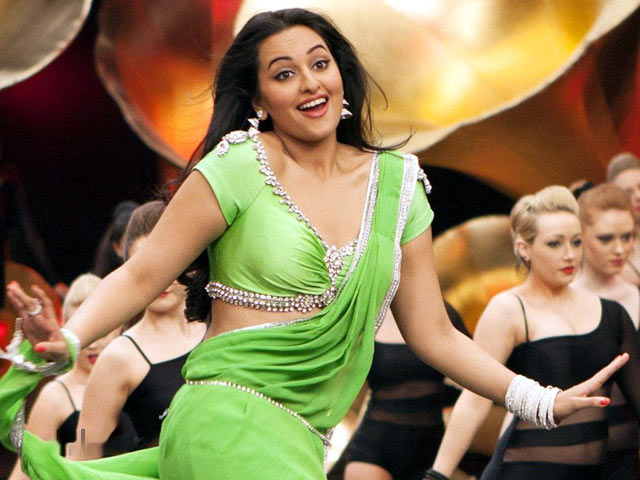 Sonakshi Sinha in Son of Sardaar