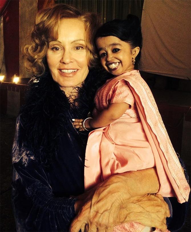 Jyoti Amge with Jessica Lange