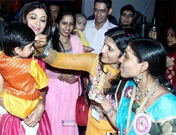 Shilpa Shetty with her son Viaan.