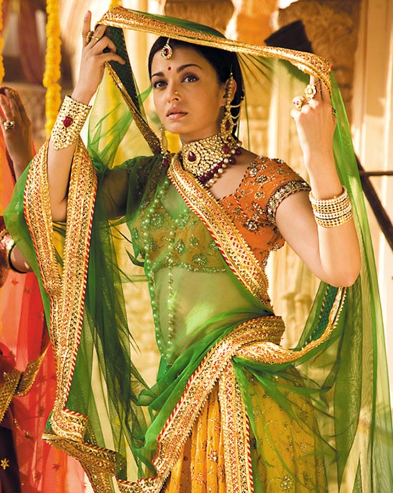 Aishwarya Rai Bachchan in Jodhaa Akbar