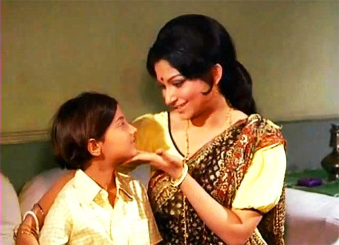 Sharmila Tagore in Amar Prem