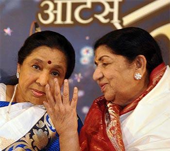 Asha Bhosle and Lata Mangeshkar