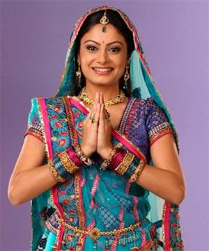 Toral Rasputra as Anandi in Balika Vadhu