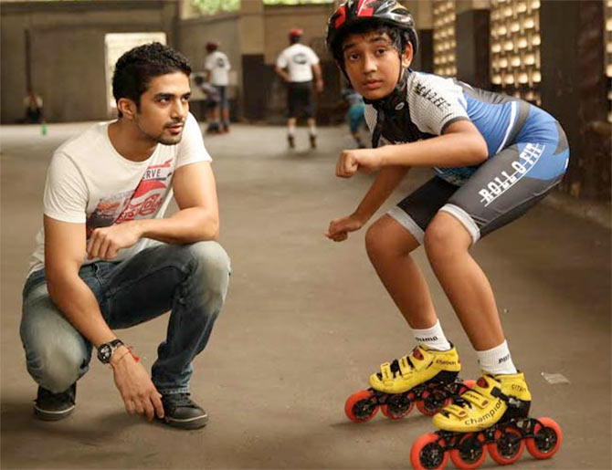 Saqib Saleem and Partho Gupte in Hawaa Hawaai