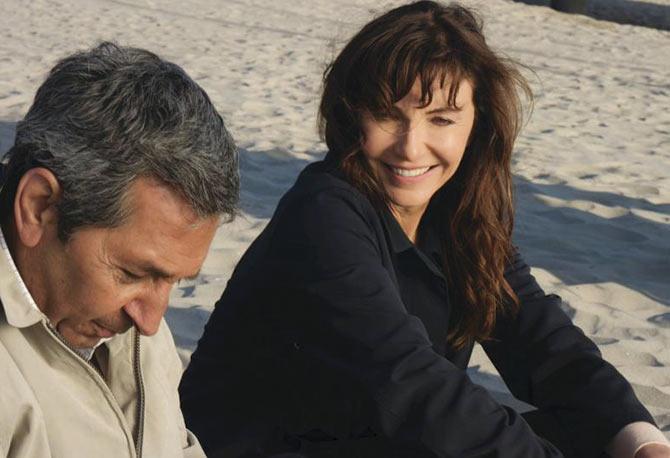 Roshan Seth and Mary Steenburgen in Brahmin Bulls