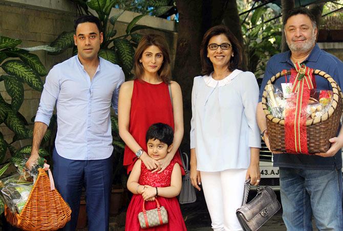 Rishi and Neetu Kapoor with Riddhima Kapoor Shaini, Bharat Sahini and Samara