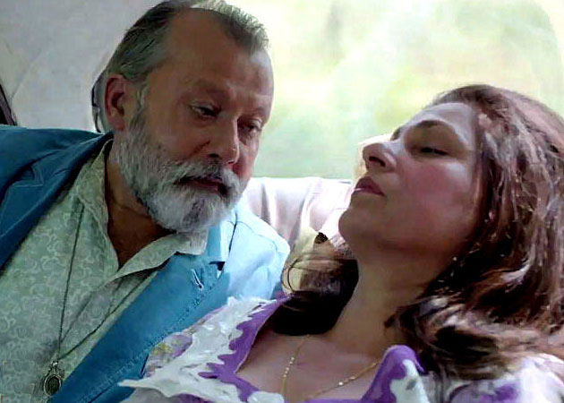 Pankaj Kapur and Dimple Kapadia in Finding Fanny