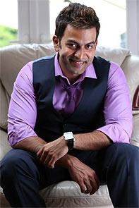 Prithviraj in London Bridge