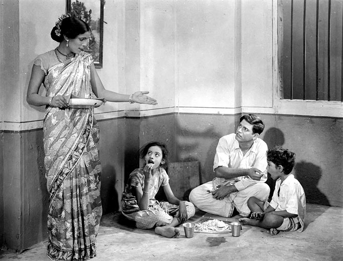 A scene from Ellis R Dungan's Iru Sahodarargal (Two Brothers, 1936)