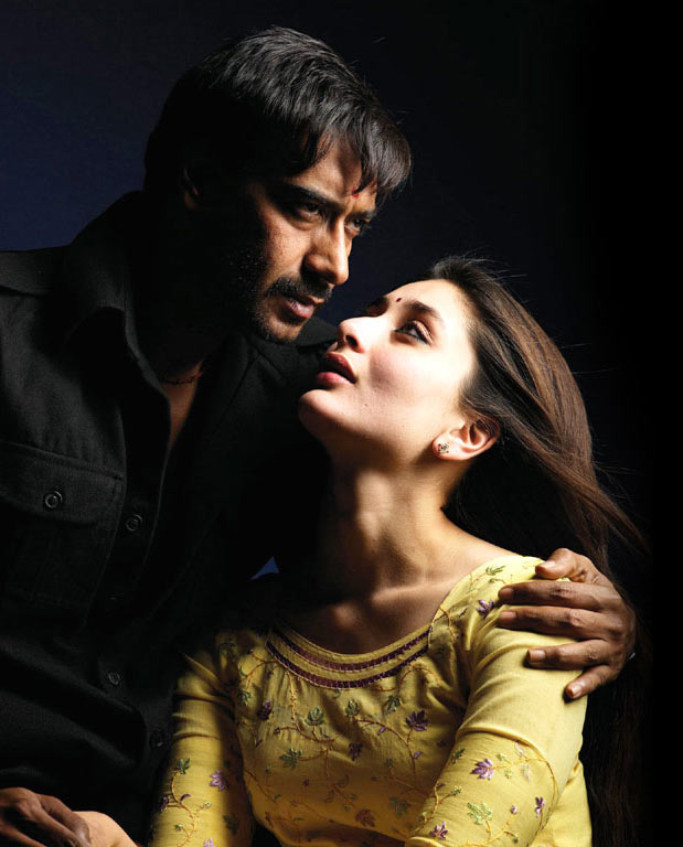 Kareena Kapoor and Ajay Devgn in Omkara