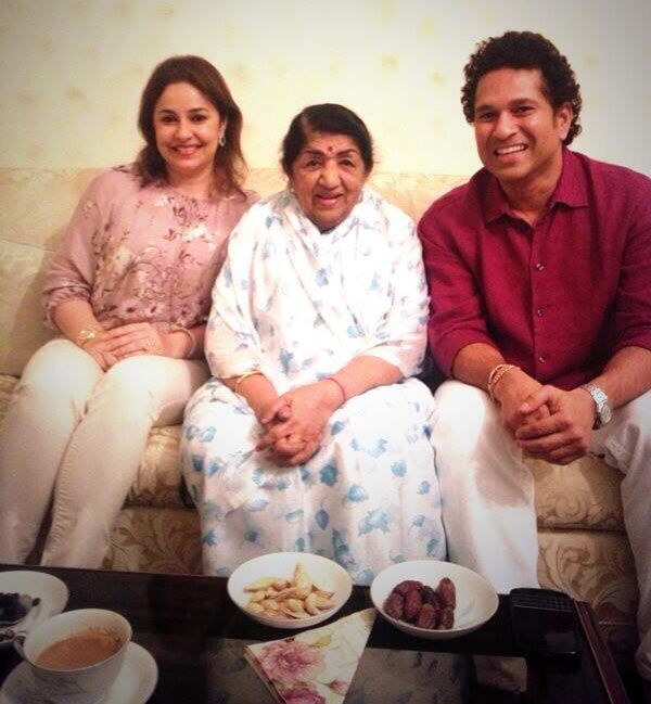 Lata Mangeshkar with Sachin and Anjali Tendulkar