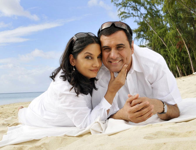 Boman Irani and Shabana Azmi in Honeymoon Travels Pvt Ltd