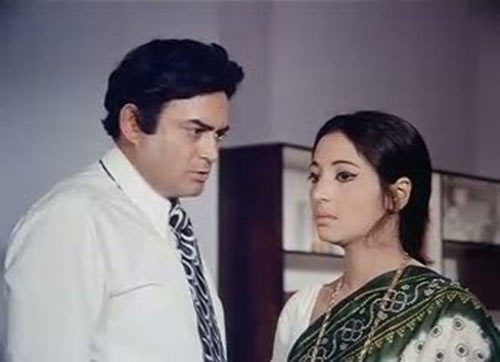 Sanjeev Kumar and Suchitra Sen in Aandhi
