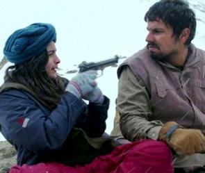 Alia Bhatt and Randeep Hooda in Highway