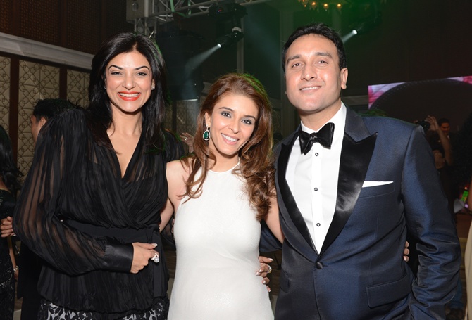 Sushmita Sen, Raageshwari Loomba and Sudhanshu Swaroop