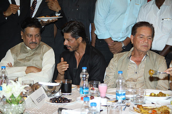 Prithviraj Chauhan, Shah Rukh Khan and Salim Khan 