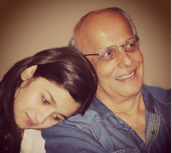 Alia Bhatt with father Mahesh Bhatt