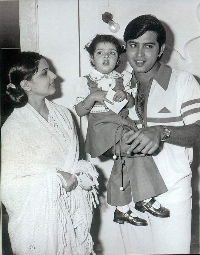 Rakesh Roshan with wife Pinky and daughter Sunaina