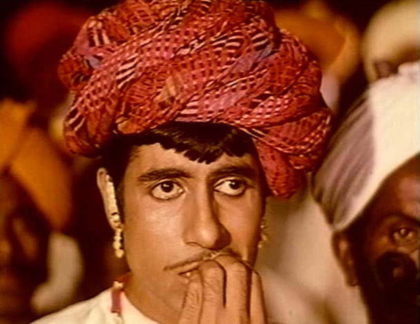 Amitabh Bachchan in Reshma Aur Shera
