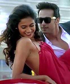 A scene from O Teri