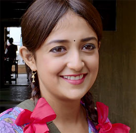 Monali Thakur in Lakshmi