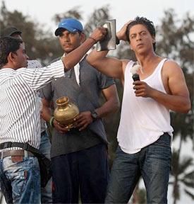 Shah Rukh Khan on the sets of Chennai Express