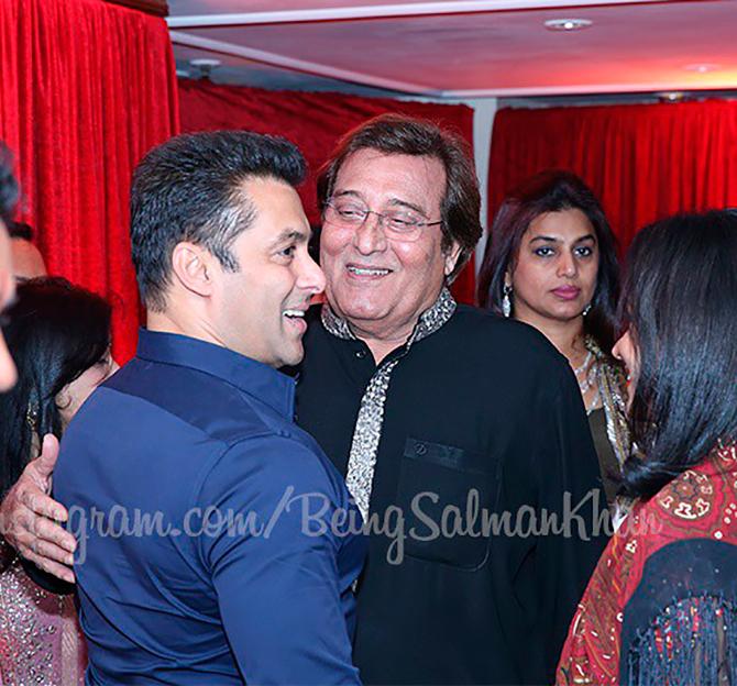 Vinod Khanna and Salman Khan