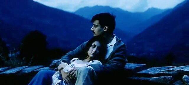 Jimmy Shergill and Minnisha Lamba in Yahaan