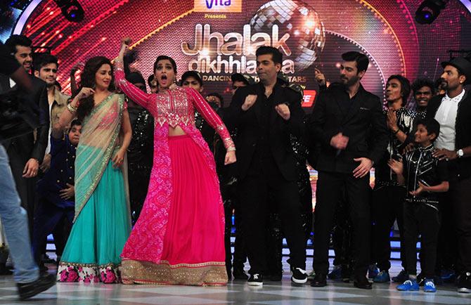 Manish Paul, Madhuri Dixit, Sonam Kapoor, Karan Johar, Fawad Khan