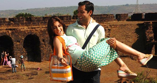 Minnisha Lamba and Abhay Deol in Honeymoon Travels Pvt Ltd