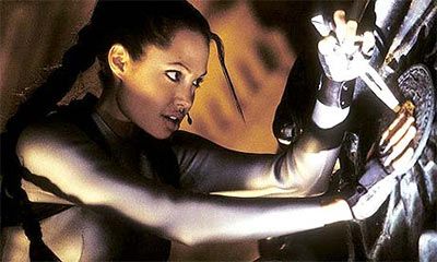 Angelina Jolie in Lara Croft: Tomb Raider 