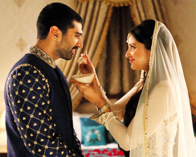 Aditya Roy Kapur and Parineeti Chopra in Daawat-e-Ishq