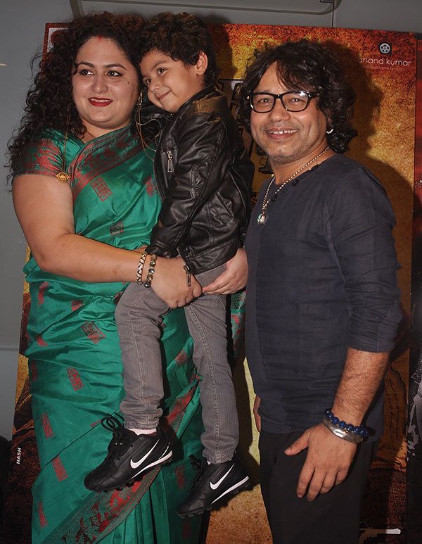 Kailash Kher with wife Sheetal and son Kabir