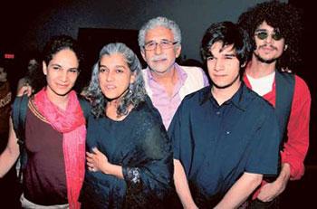 Heeba Shah, Ratna Pathak Shah, Naseerudin Shah, Vivaan Shah, Imaad Shah