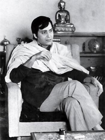 Soumitra Chatterjee in Sonar Kella