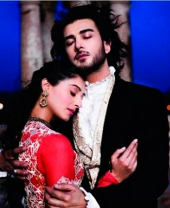 Imran Abbas and Pernia Qureshi in Jaanisaar