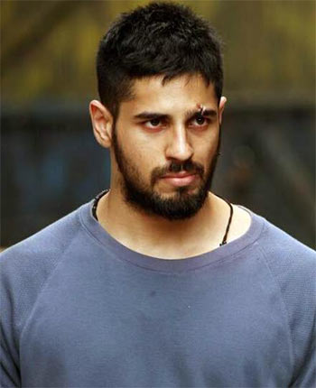 Sidharth Malhotra admits that he never truly believed in becoming an actor   Filmfarecom