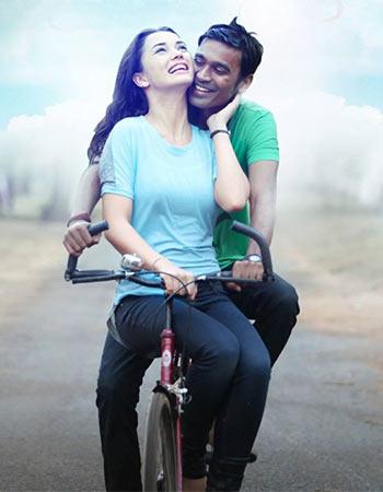 Dhanush and Amy Jackson in Thanga Magan