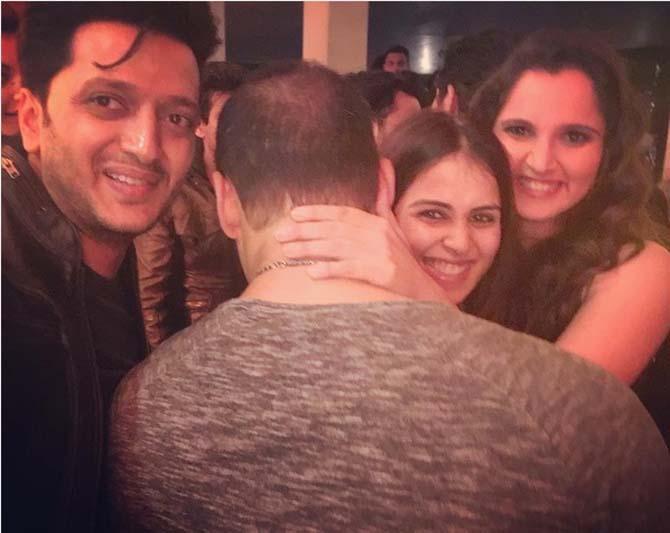 Inside photos of Salman Khan's birthday bash