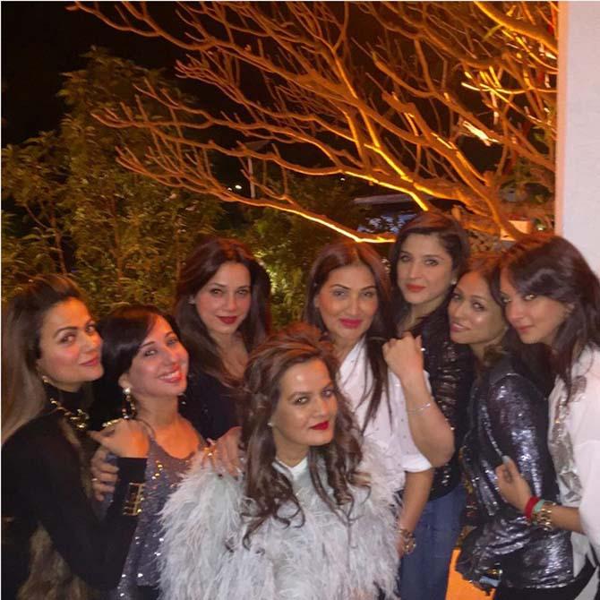 Inside photos of Salman Khan's birthday bash