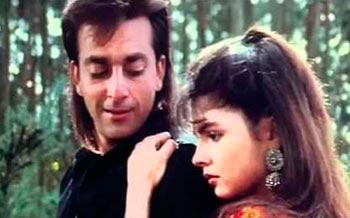 Sanjay Dutt and Pooja Bhatt in Sadak