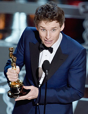 Eddie Redmayne wins Best Actor